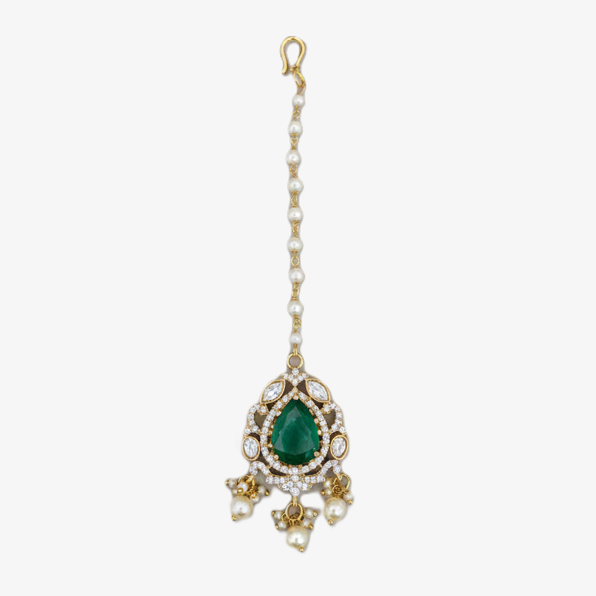 Emerald Kundan Pearl Drip Choker Set